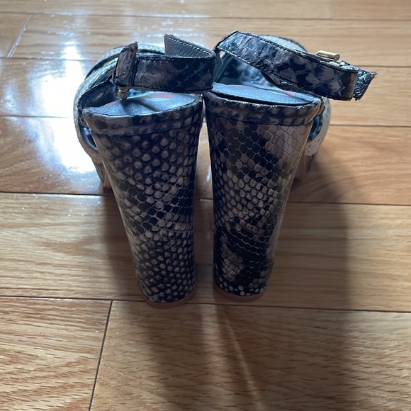 Lollipops Paris Platform Sandals - Picture 4 of 7